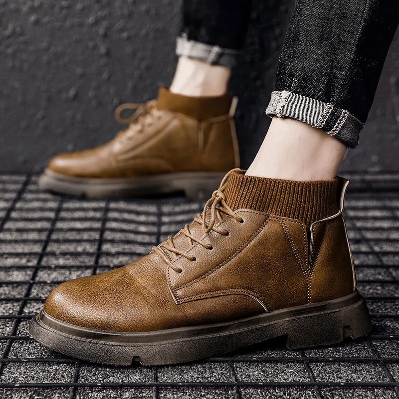 Winter shoes Boots Soc Mouth Locomotive Casual Comfortable Fashion Mens Sports Shoes mens sneakers 240828