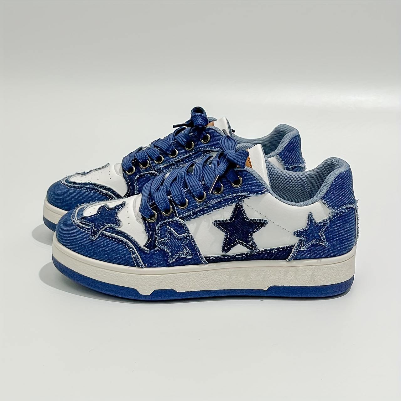 Women's Colorblock Sneakers - Comfortable Lace Up Platform Shoes with Soft Soles and Star Decor for Walking and Skating
