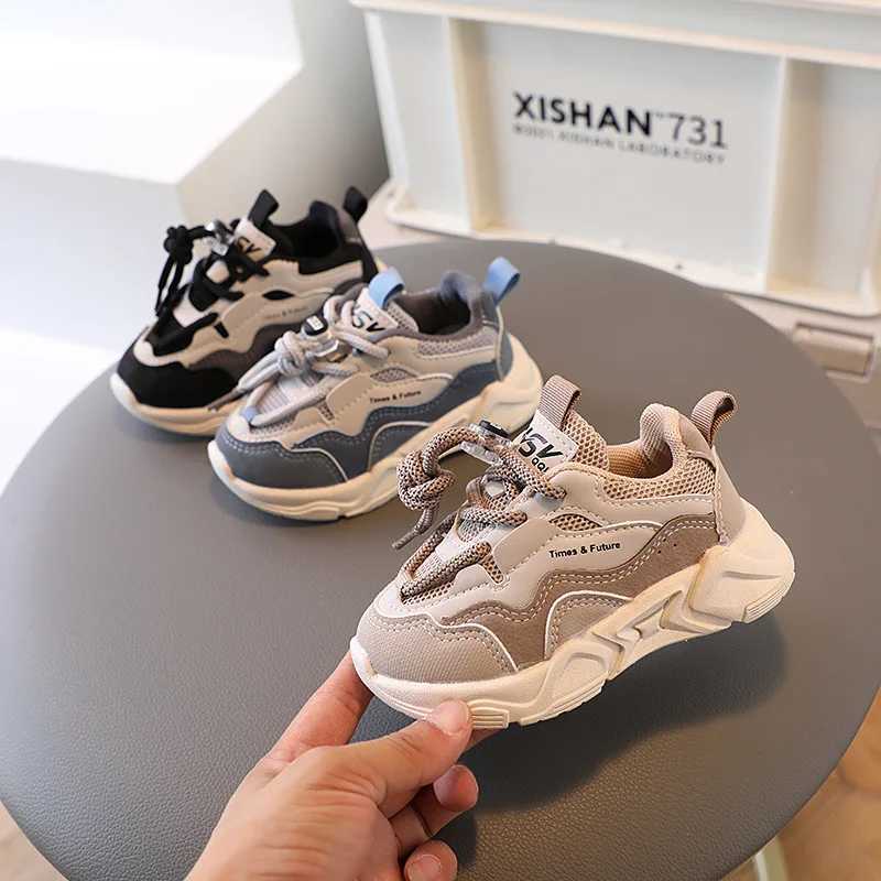 Childrens sports shoes fashionable mesh breathable boys sports shoes spring and autumn childrens outdoor running shoes W250318
