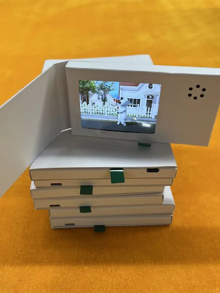 Upload 3 Minutes Video 2.4 Inch Blank Paper Digital LCD Wedding Invitation Book Greeting Card Digital Brochure With 128MB Memory 240829