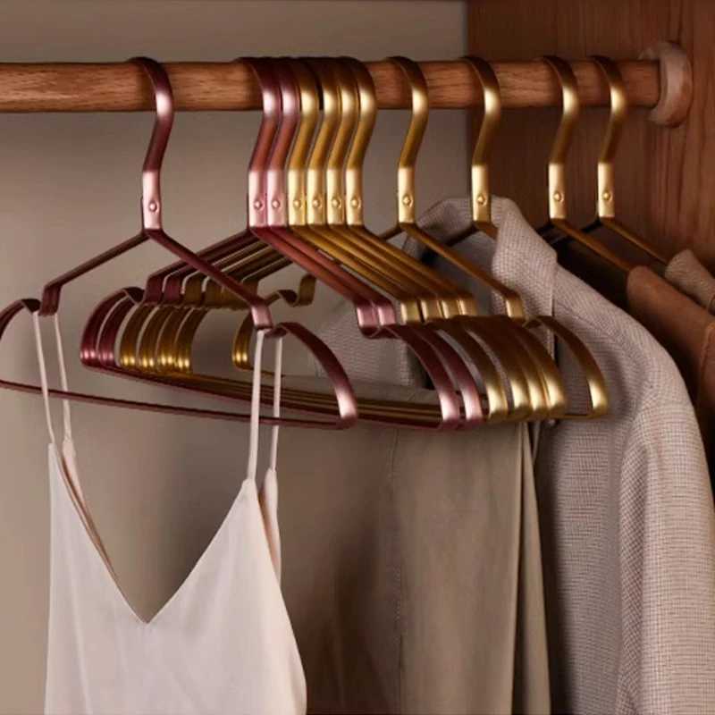 5 pieces/set of new gold metal hangers used for space aluminum alloy drying hangers in clothing Camisol durable wardrobe space protector organizer han