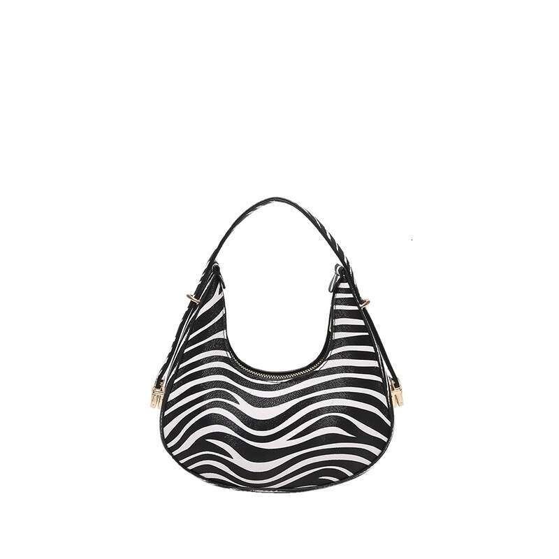 Design Versatile Niche Ins Single-Shoulder Underarm Dumpg Bun Handbag for Women 4