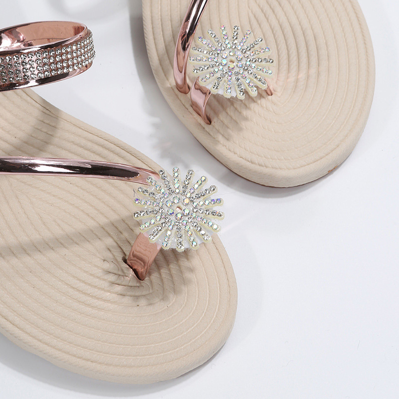 Summer 2023 Women Slippers Large Size Set-Toe Shoes Fashion Outer Wear Beach Rhie Flat Casual New Sandals atos Mujer 56e7