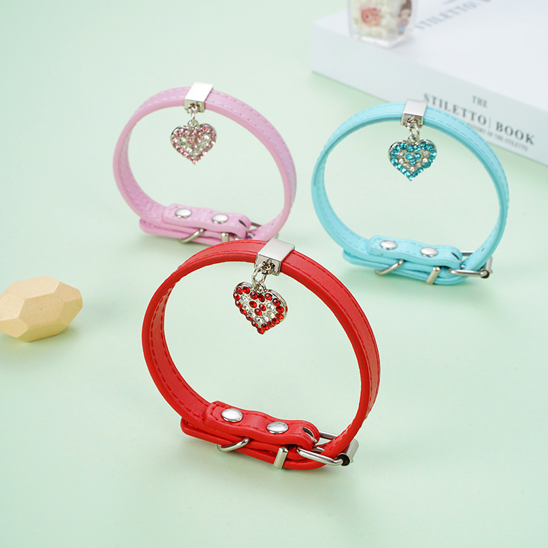 Leather Pet Collar Adjustable Dog Collar with Rhinestone Heart Charm Strong Durable Metal Buckle Dog Collar for Small Medium Dog
