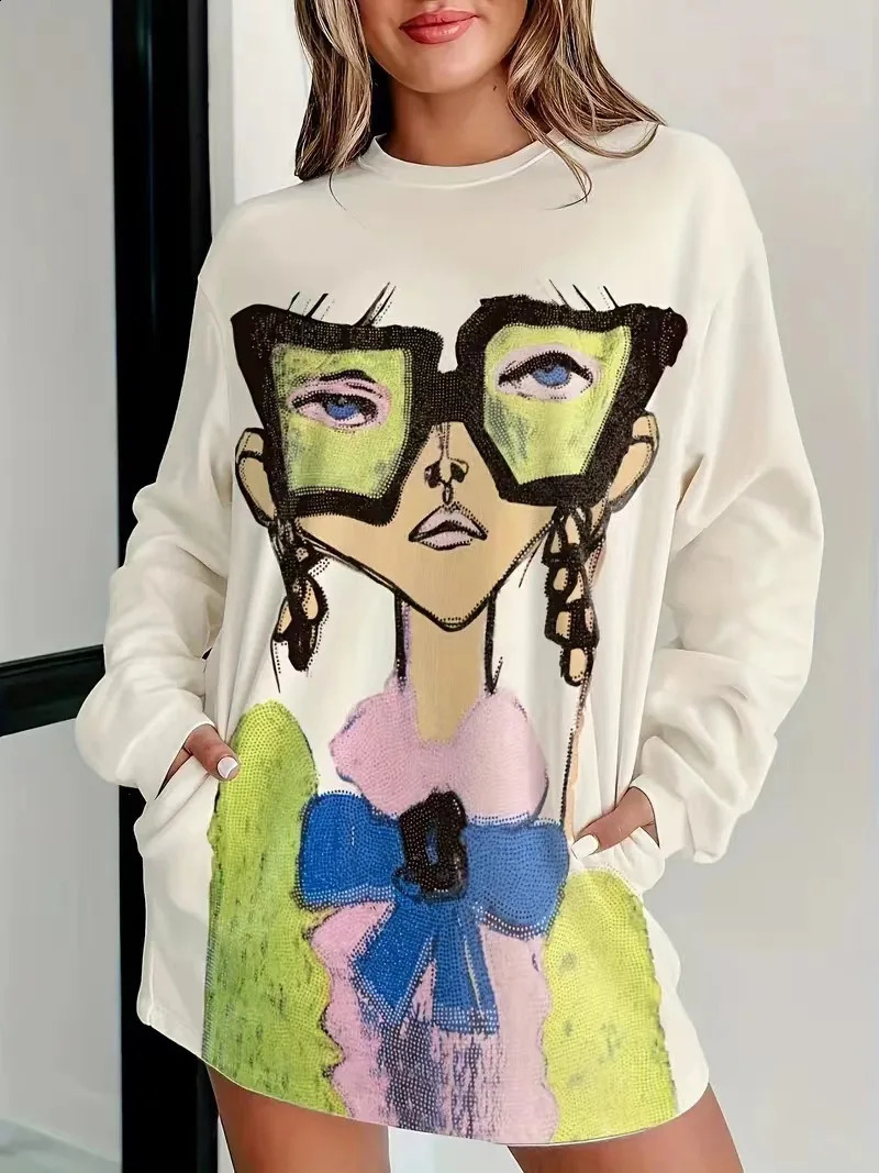 Autumn Womens Cartoon Printed Round Neck Hoodie 240827