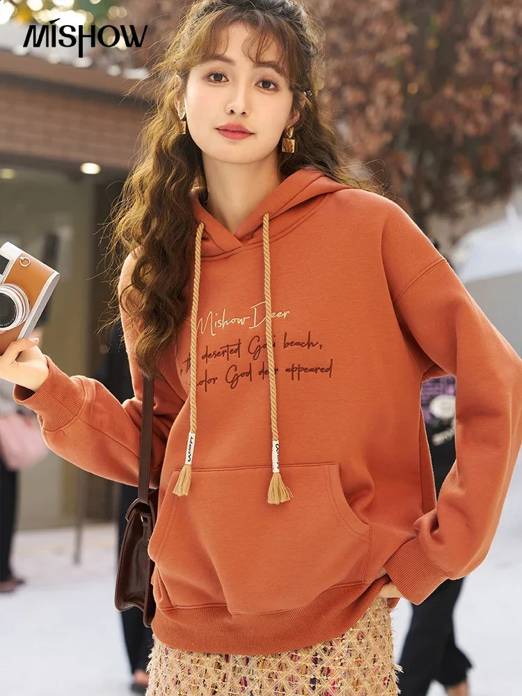 MISHOW Retro Hoodie Womens Casual Loose Kangaroo Pocket Letter Printing Super Large Cap Sweater with Velvet Thick MXC57V0062 240827