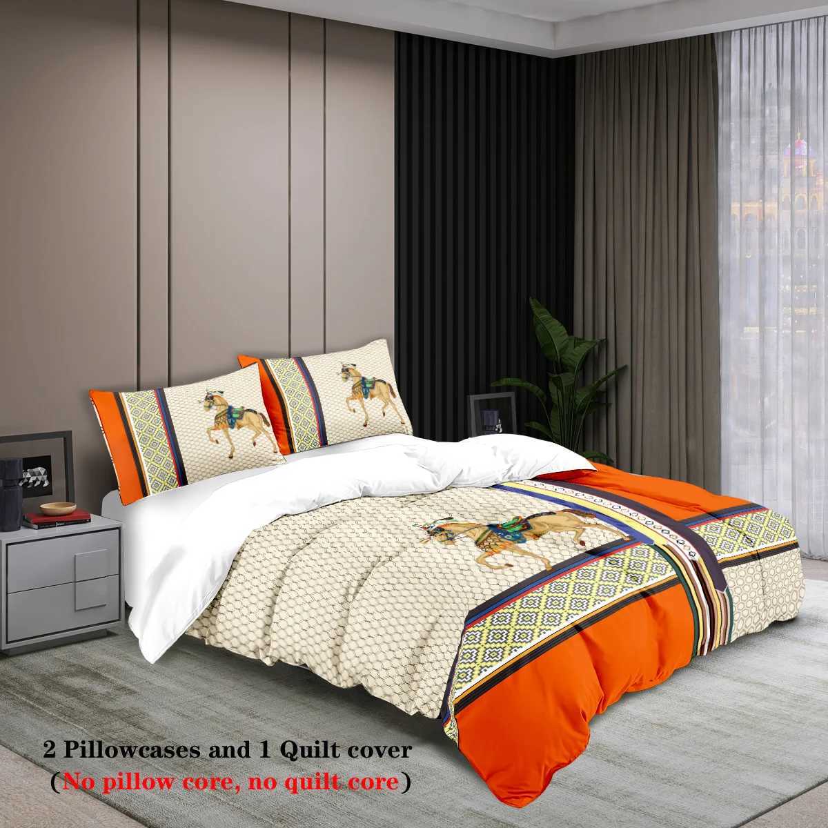 3 Pieces of Luxurious Orange Spliced Digital Printing Skin Friendly Breathable 1 Duvet Cover+2 Unfilled Bedding Set T240829