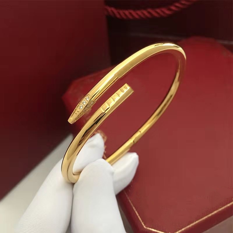 Unisex Luxury Men's & Womens Diamond Bracelet with Sterling Silver and Gold Plating