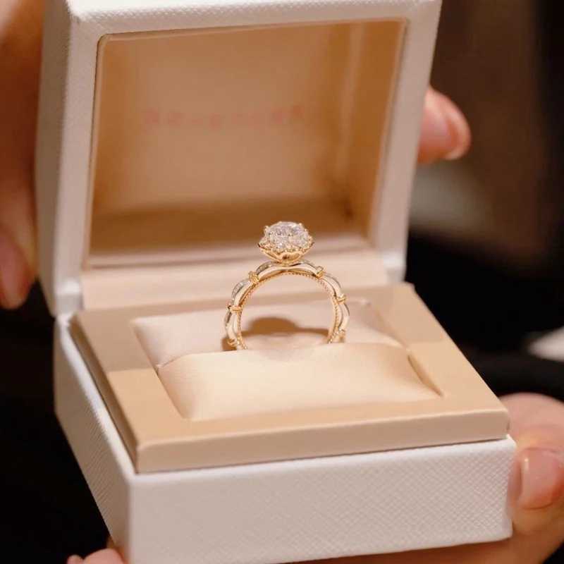 Tezzc 0.5ct Moissanite Pure Sier Gold Plated Dia Tested Party Womens Wedding Rose Ring W240829