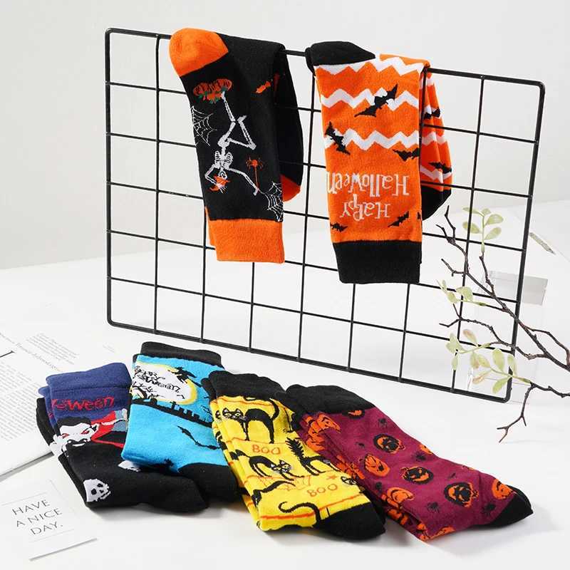 Men's Socks 5 Pairs/Lot Hallown Cotton Socks for Men and Women Skull Vampire Pumpkin Bat Head Funny Autumn and Winter Warm Fashion Socks Y240830S