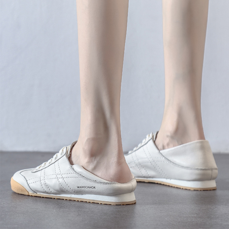 2025 new Quality High 2023 New Women's Sole Comfortable Shallow Mouth Flats Two Wear Soft Leather White Shoes Women e409