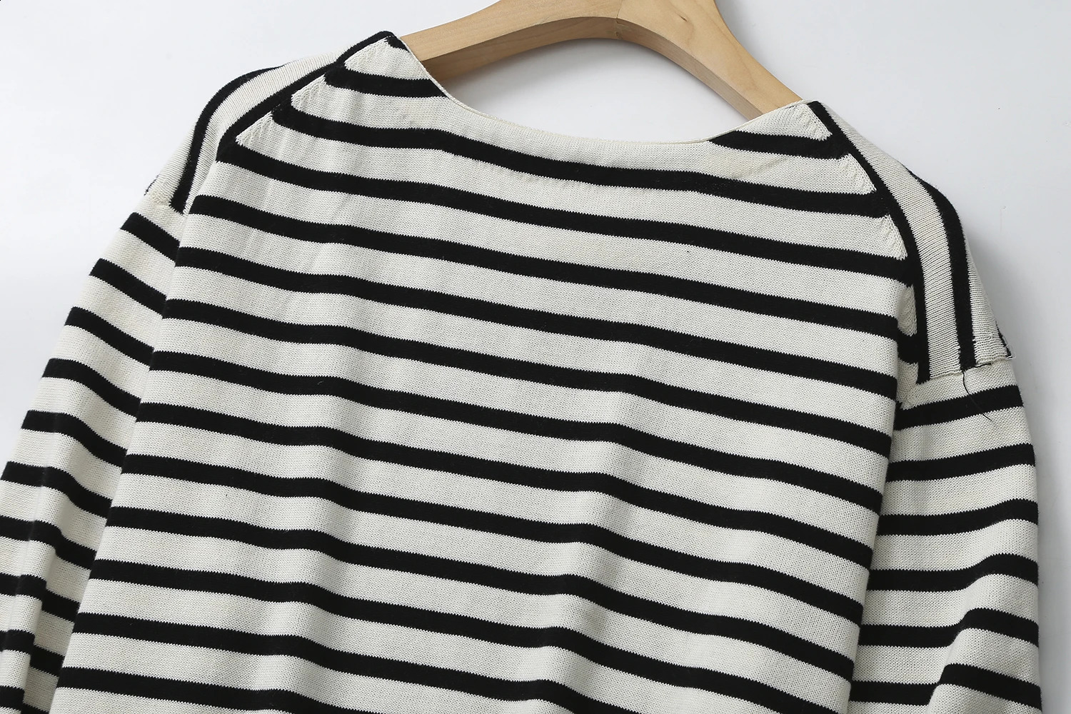 Ethereal MD Womens Casual Slow Striped Comfortable Cotton Pattern Long Sleeve Sweater 240827