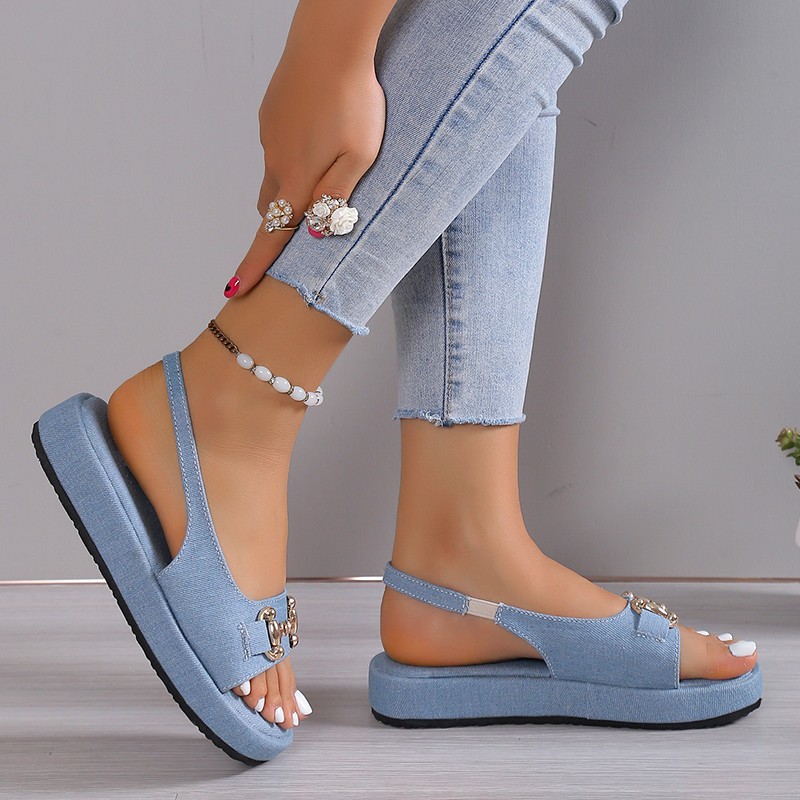 Shoes for Women Summer Fashion 2024 Women's Shoes Thick Sole Slippers Chain Casual Outdoor Fashion Sandals Platform Shoes 36-43
