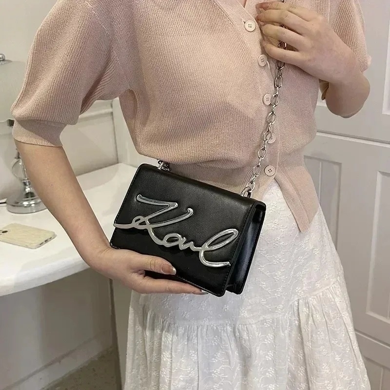 Casual Shoulder Bags PU Leather Crossbody for Women Retro Chain Purses and Handbags Portable Flap Bag 240829