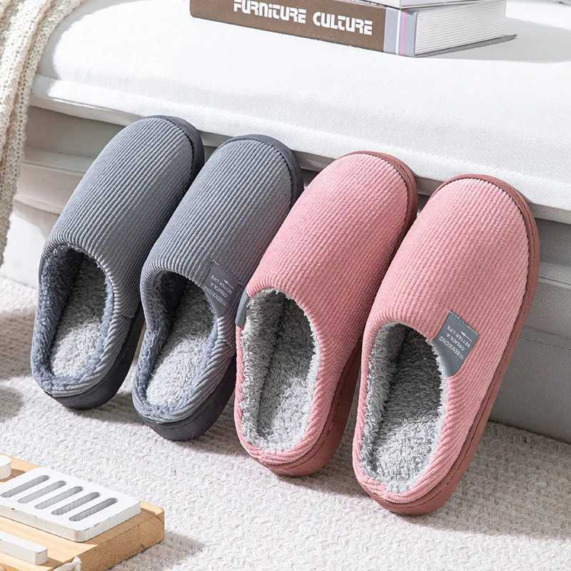 Winter womens indoor thick soft and comfortable bottom home sliders household sliders and anti slip thermal slidersCL241017