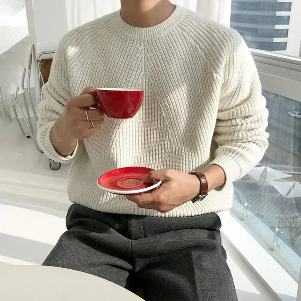Mens autumn and winter Korean loose round neck knitted sweater gender neutral casual solid color simple sweater neutral 240829