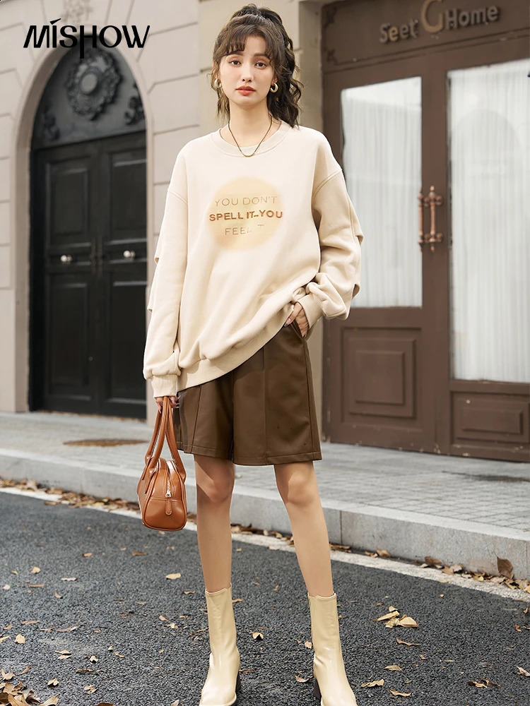 MISHOW Womens Letter Embroidered Printed Oversized Sports Shirt Autumn Sunset Pulling Staff Neck Casual Soft Top MXC48V0027 240827