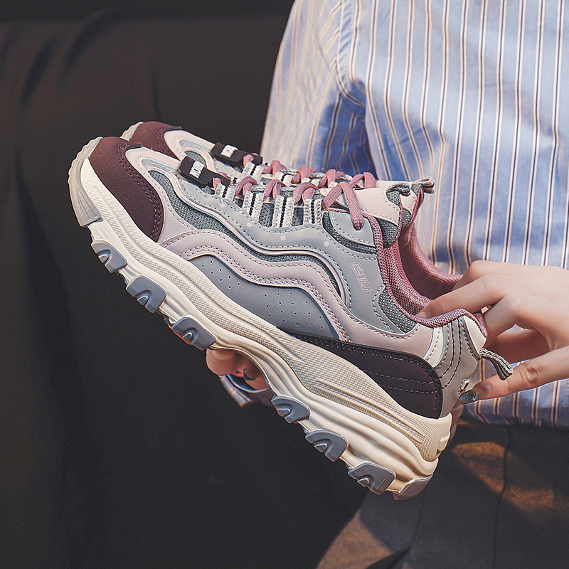 Women's versatile thick sole height increasing sports and leisure running shoes