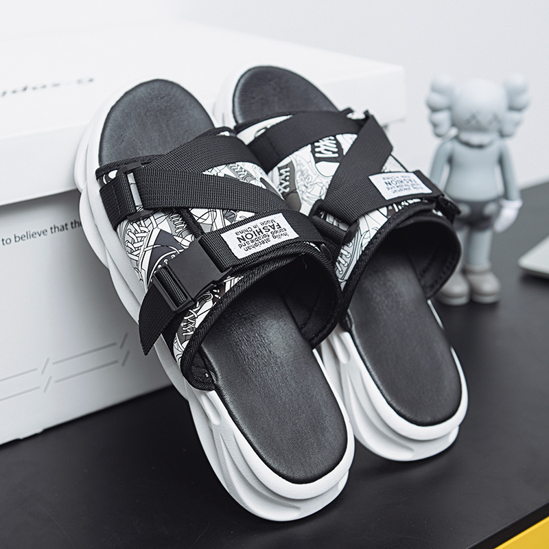 Men Outdoor Slippers Slides Indoor Sandals Beach Casual Shoes Soft Thick Sole Slides Women Flip-flops Home Slippers Big Size 46