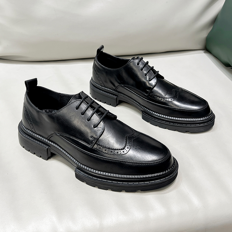 Leather Brogue Men Casual slip on Brand 2022 Mens Loafers Moccasins Breathable Black Driving Shoes men sneakers 690f s