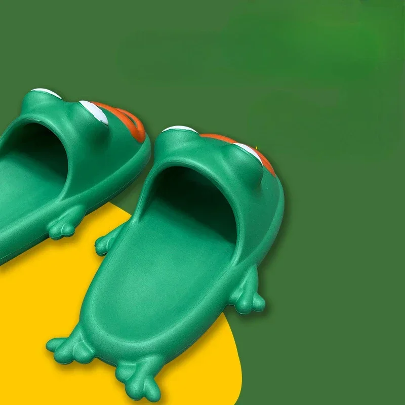 New Large New Size Couple Outdoor Fashion Funny Frog Shape Anti Slip EVA Slippers Shoes for Women atos De Mujer 2024 854b