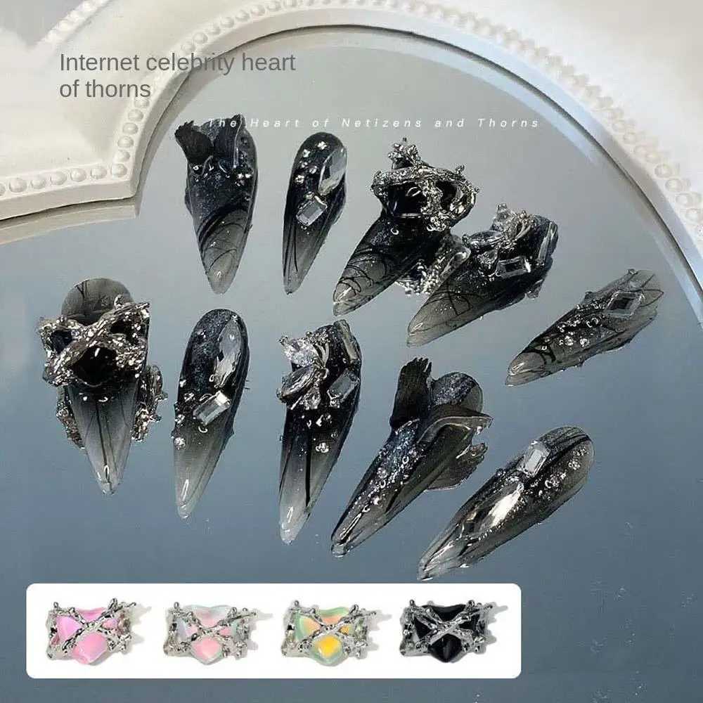5 pieces/set of ergonomic materials for Halloween heart-shaped nail decoration DIY nail accessories nail art charm Halloween heart-shaped nail accesso