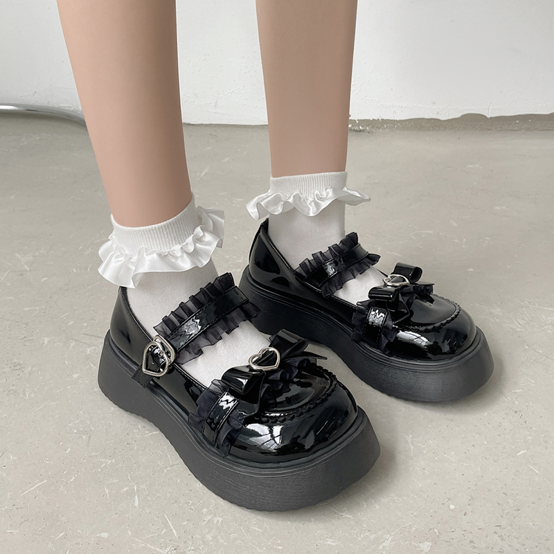 Zoki Sweet Lace Bowknot Lolita Shoes: Cute 2024 Heart Buckle Platform Mary Janes with Thick Non-Slip Sole for Women
