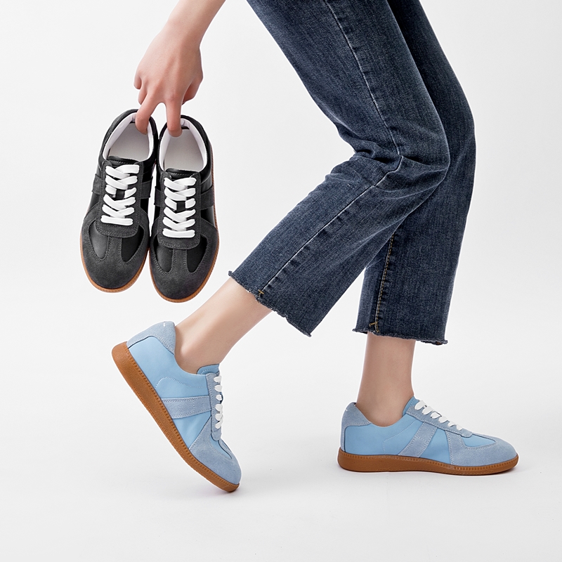 Classic Women's Genuine Leather hot Sneakers - Comfortable Ladies Flat Shoes for Spring Casual Wear