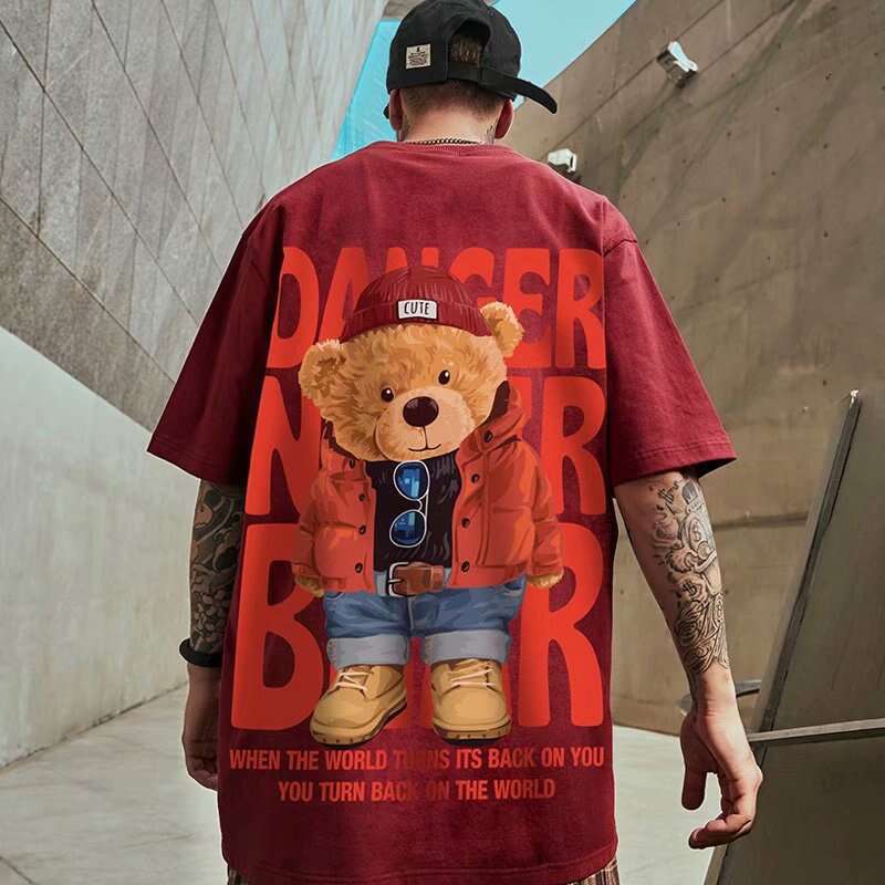New trendy T-shirt, loose little bear pullover for couples, chubby oversized men's summer quarter sleeved wine red