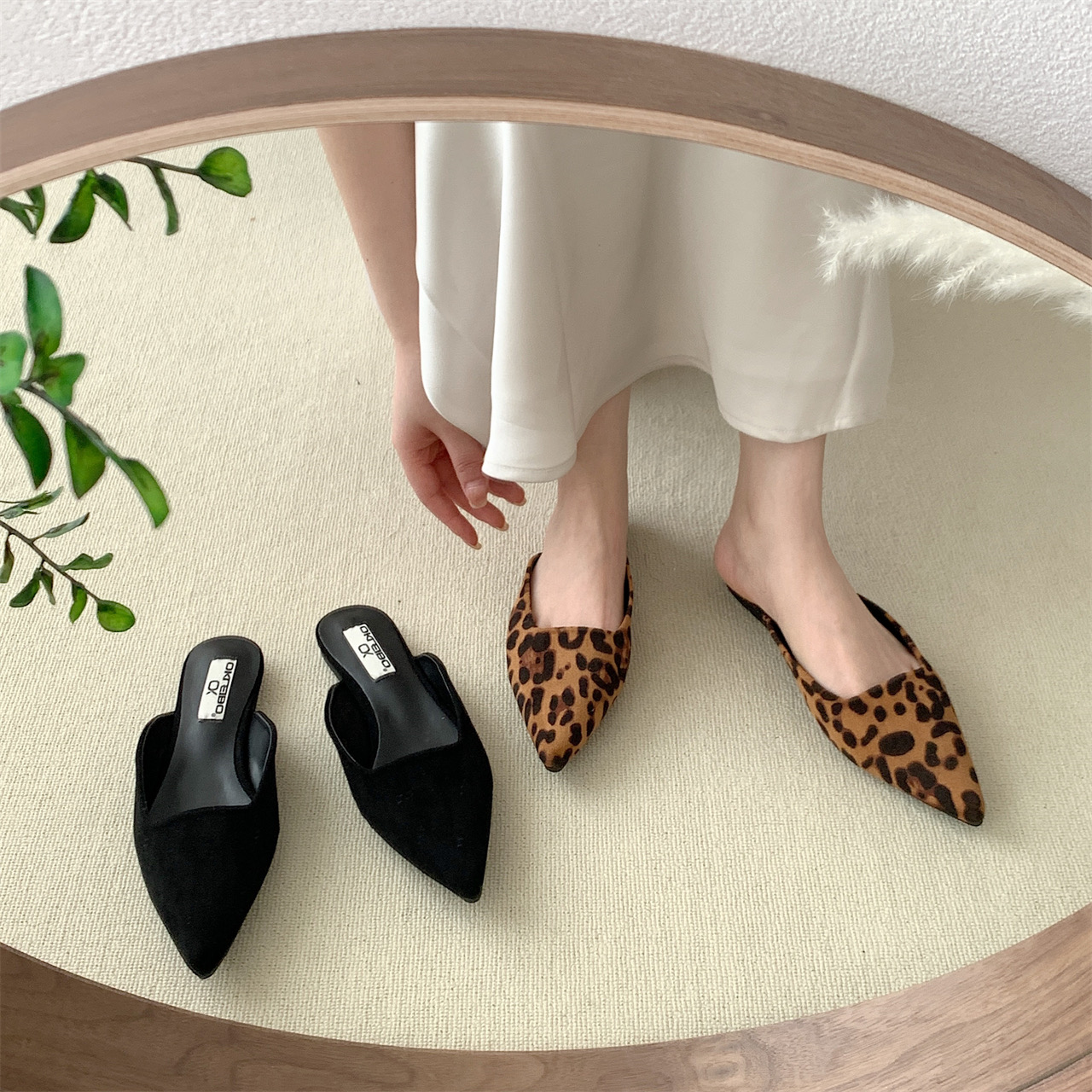 New Pointed Toe Mules Fashion Leopard Print Women Slippers Casual Women's Shoes Women Low Heels Elegant Ladies Outdoor Slide