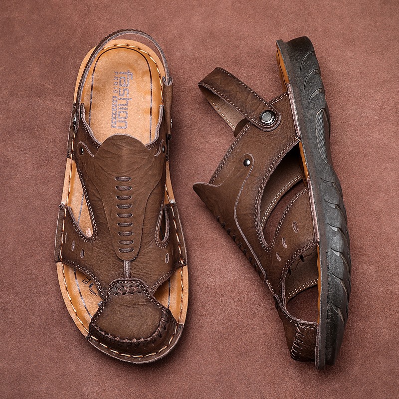 Men Shoes Flats Slip on Leather Sandals Men Fashion Non-slip Slippers Outdoor Sandy Beach Men Sandals Breathable High Quality