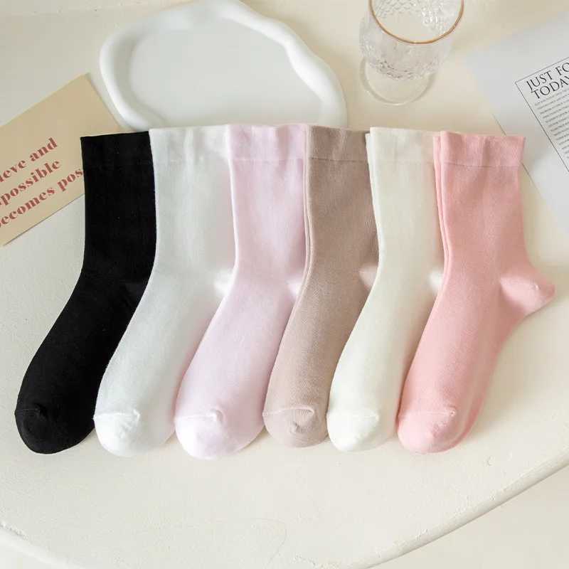 Men's Socks 6 Pairs/Set Womens Lovely Solid Color Butterfly Socks Crew Socks For Ladies Breathable Happy Socks Y240830DEIC