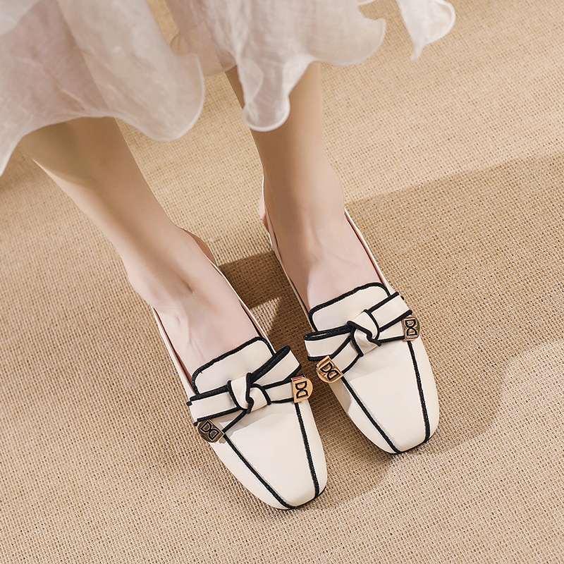 2023 New Summer French Retro High-heeled Genuine Leather Heels Lady Sandals Female Thick Heel Square Toe with Back Empty Shoes