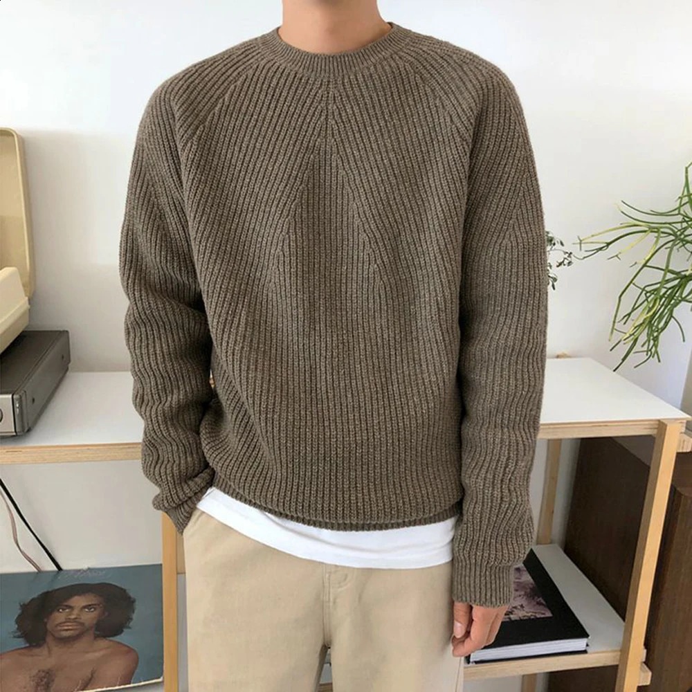 Mens autumn and winter Korean loose round neck knitted sweater gender neutral casual solid color simple sweater neutral 240829