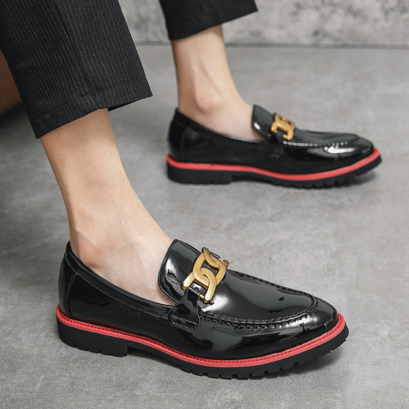 2023 Patent Leather Mens Designer Big Chain Oxfords Casual Classic Comfortable Footwear Dress Shoes Large Size 48 Flats Sneakers