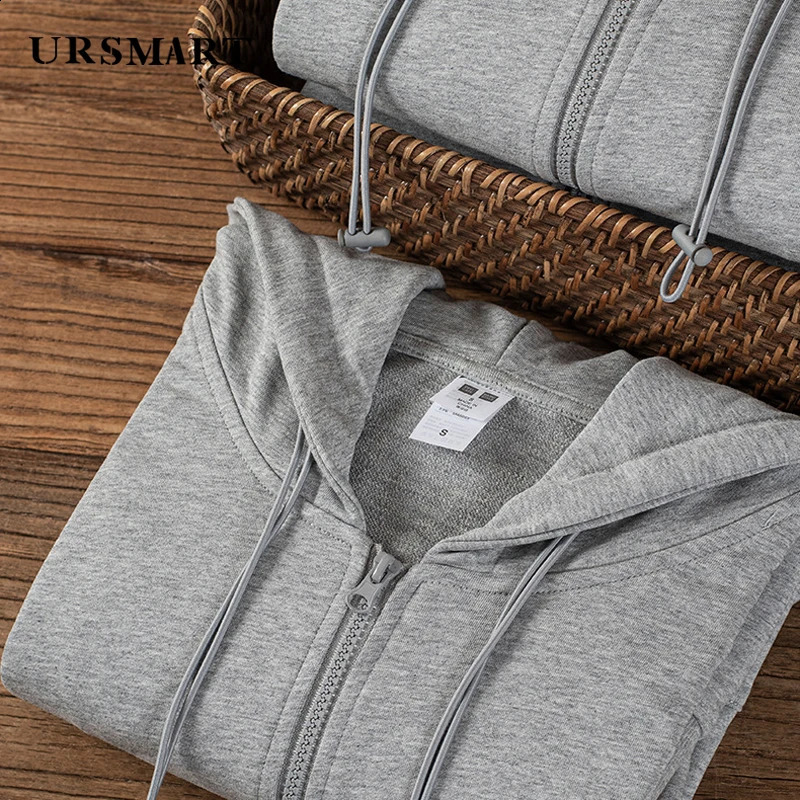 Customized American retro mens hoodie with hood exercise zipper 240827
