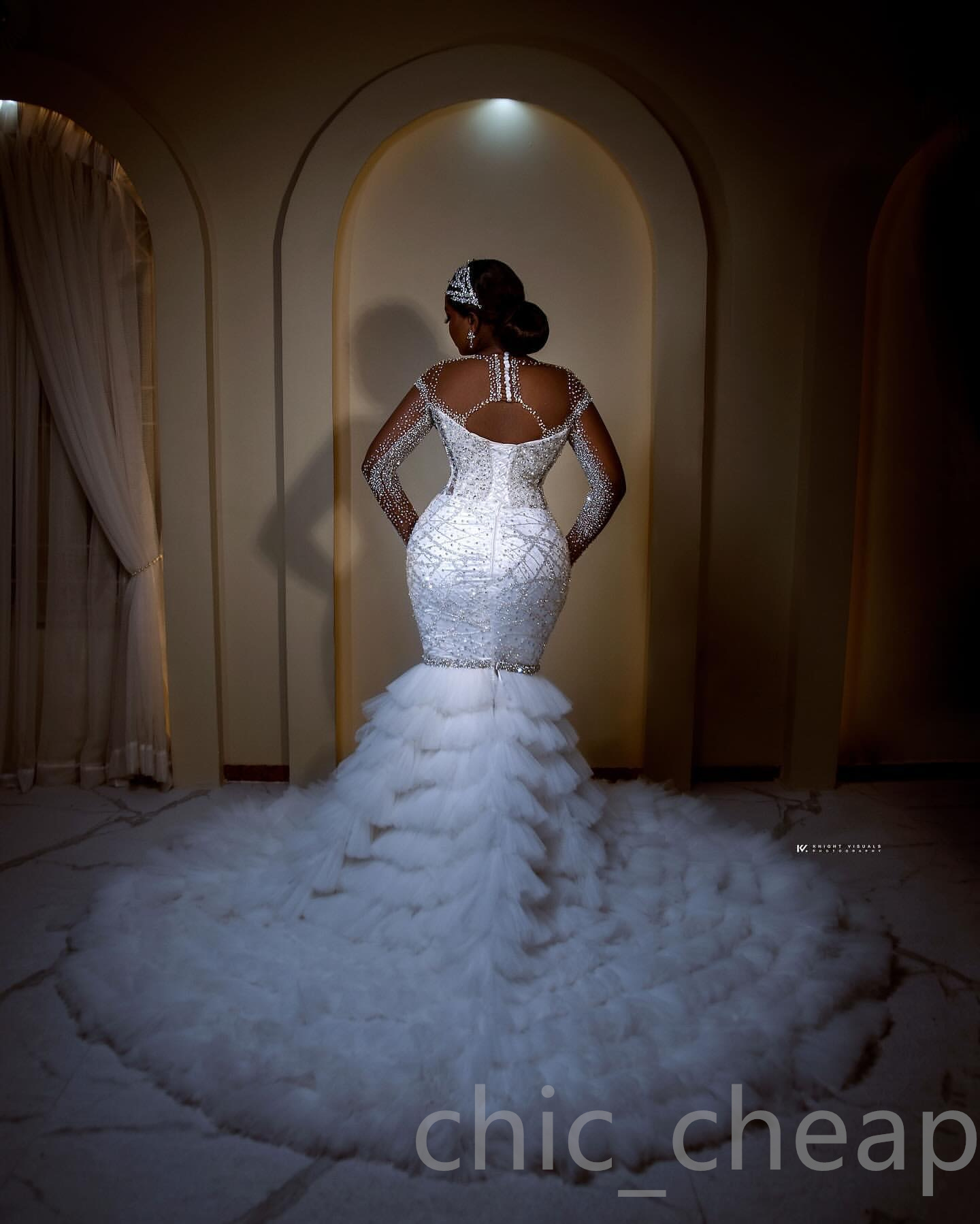 2024 Arabic Aso Ebi Plus Size Ivory Mermaid Wedding Dresses Beaded Sheer Neck Beaded Detachable Train Bridal Gowns Dress vestidos de novia ZJ515