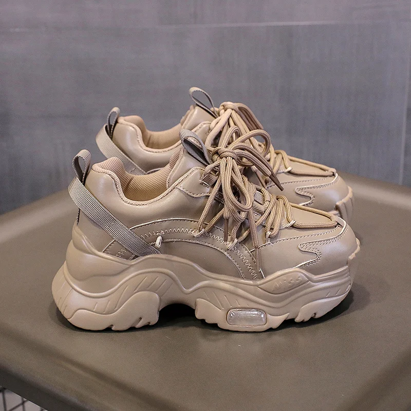 2025 new Women Platform Designer Sneakers Fashion Outdoor Flats Causal Lace Up Shoes Female Breathable Ladies Footwear Size 8bbb