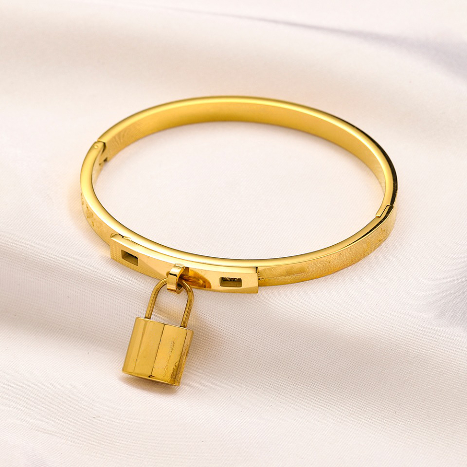 Classic Bracelets Bracelet stainless Steel Bangle Cuff women party Gift Fashion Jewelry Accessories