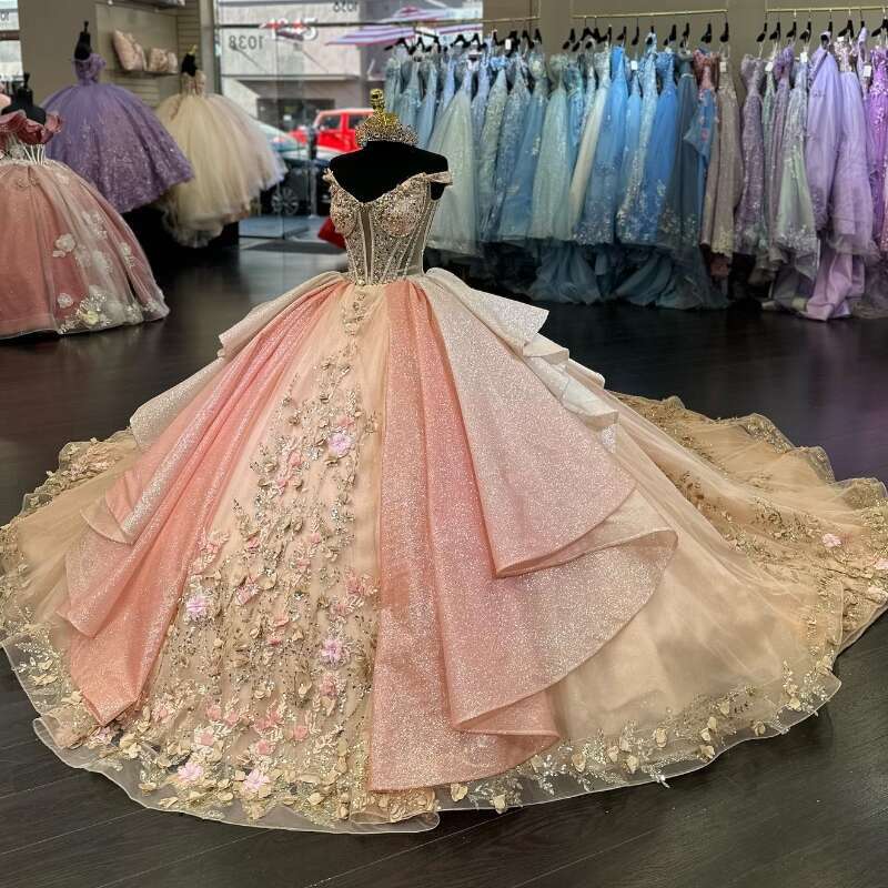 Champagne Shiny Quinceanera Dresses Ball Gown Off Shoulder 3Dwers Applique Lace Beads Sweet 16 Dress Celebrity Party Gowns