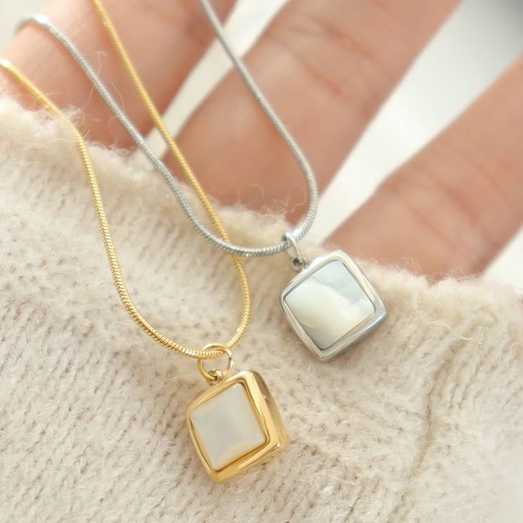 Scallop Heart Necklace Pendant, Tarnish-Free Gold Titanium Steel, Charm Volcano Love Jewelry 4 36d78