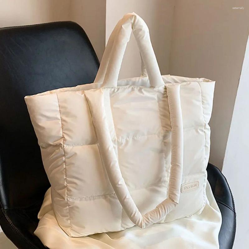 Totes Women Shoulder Bags Fashion Large Tote Padded Handbags Designer Quilted Nylon Down Cotton Crossbody Bag Winter Purse