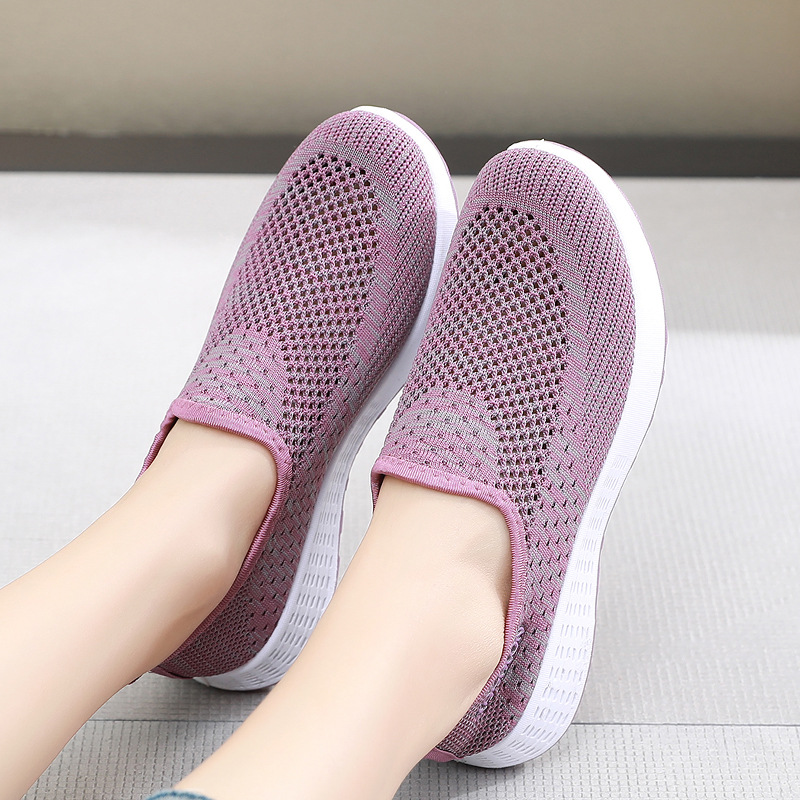 Casual Shoes Women Breathable Outdoor Sports Cloth Shoe One Pedal Old Beijing Sneakers Fashion Woman Loafers 2023