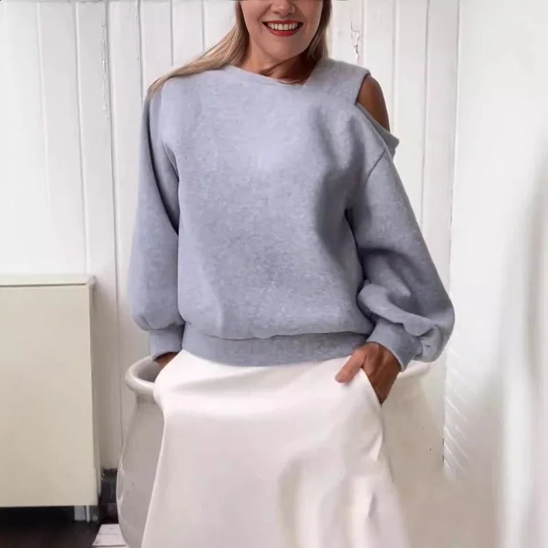 Fall Retro Pure Fleece Sweatshirt Womens Sexy Hollow Shoulder Strap Top Zipper Winter Long Sleeve Loose Clothing 240827