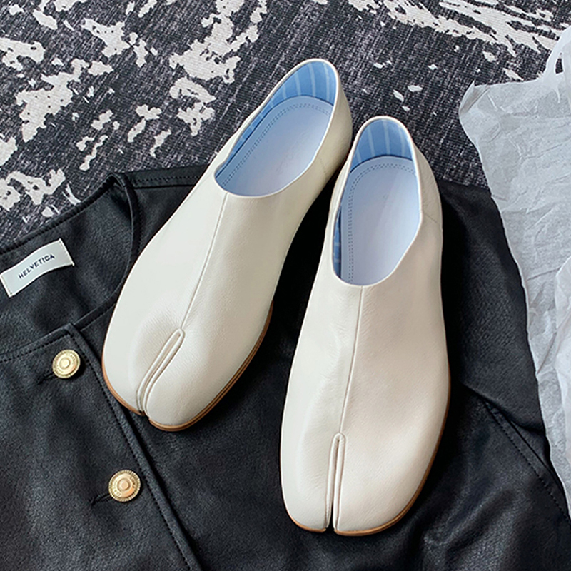 Glitter Silver Leather flat trotter shoes woman brand designer tabi ninja loafers women soft bottom split toe moccasins 2023