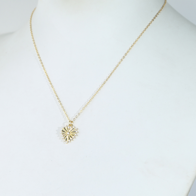 Sterg Sier Gold Color Geometric Heart Shaped Pendant Micro Pave Bg CZ Necklace Simple Classic Women Lover Jewelry