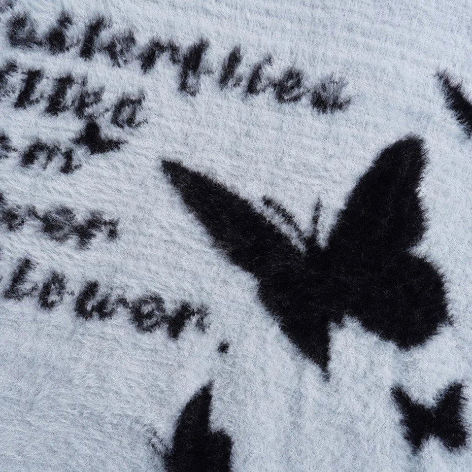 Super Size Hip Hop Knitted Jumper Pullover Sweater Butterfly Letter Pattern Sweater Neutral Loose Y2K Sweater Black 240829