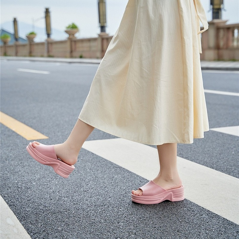 Platform Sandals Summer Outdoor Beach Walking Fashion Female Wedge Casual Mules Shoes Designer Slippers