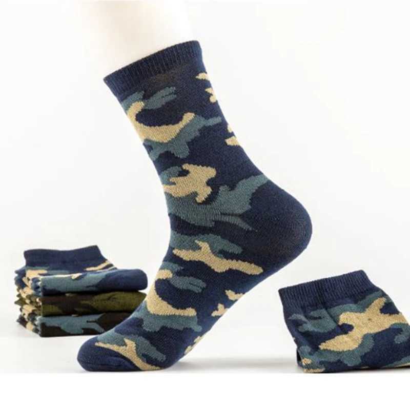Men's Socks Urgot Brand 5 Pairs Autumn And Winter Mid-tube Camouflage Socks Thick Large Size Socks Mens Long-tube Cotton Socks Y240830XJN2