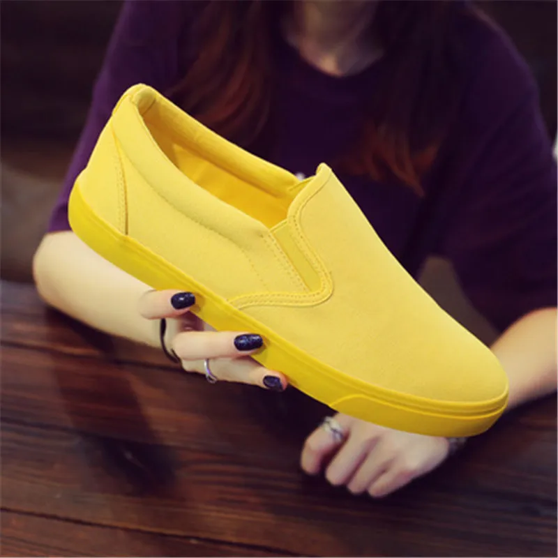 2025 new and Men Women Breathable Canvas Casual Student Loafers Shoes Unisex Fashion Flat Sneaker Orange Yellow Green Footwear da1a
